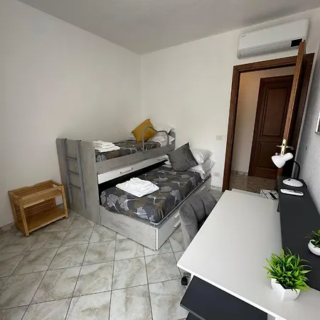 Yellow Spring - Intero Con 2 Bagni A 20 Minuti Dalle Spiagge Apartment Olbia
