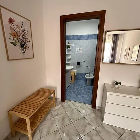 아파트 Yellow Spring - Intero Con 2 Bagni A 20 Minuti Dalle Spiagge 올비아